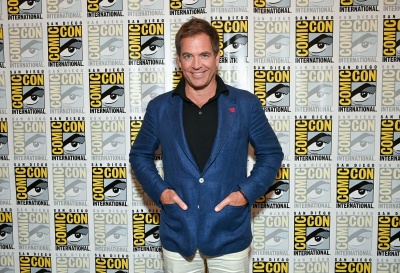 661665890_2226877207-ncis-tony-ziva-press-room-_l.jpg
