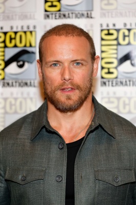 663775124_2227030801-2025-comic-con-international-san-diego-outlander-pr.jpg