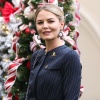 90614715_mega322186_jennifer_morrison_144.jpg