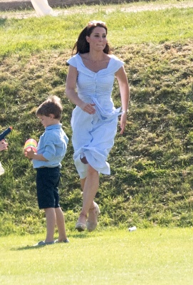 72730724_kate_middleton_10062018_adddds_21.jpg
