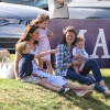 72725839_kate_middleton_10062018_adds_07.jpg