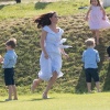 72730697_kate_middleton_10062018_adddds_07.jpg