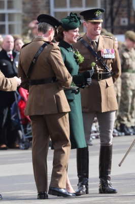 kate_0327~0.jpg