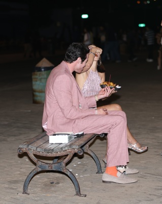 c_0003.jpg