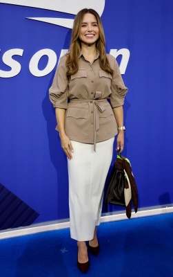 s_0003.jpg