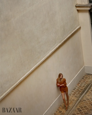 r_0004.jpg
