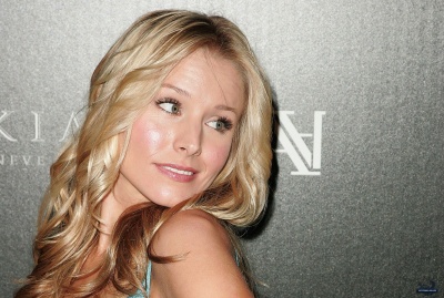 179122614_kristen-bell-avakian-beverly-hills-boutique-celebration-2008-hq-99.jpg