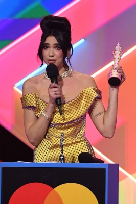 dualipa_0520.jpg