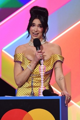 dualipa_0526.jpg