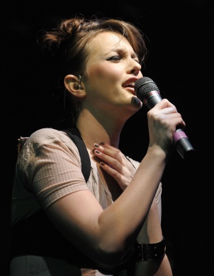 leighton_0006.jpg