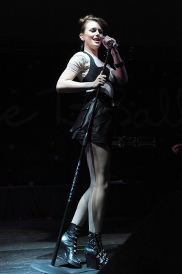 leighton_0008.jpg