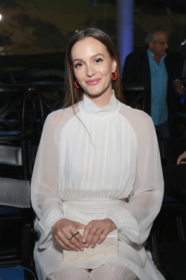 leighton_0005.jpg
