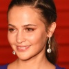 125569664_picturepub-alicia-vikander-009.jpg