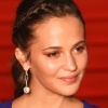 125569665_picturepub-alicia-vikander-010.jpg