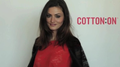 MEET_PHOEBE_TONKIN_004.jpg