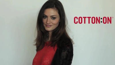 MEET_PHOEBE_TONKIN_010.jpg