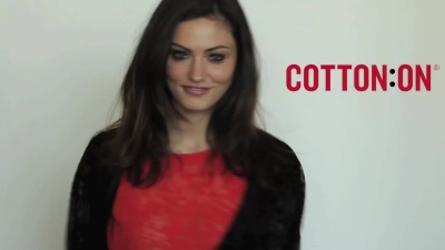 MEET_PHOEBE_TONKIN_021.jpg