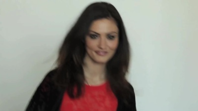 MEET_PHOEBE_TONKIN_025.jpg