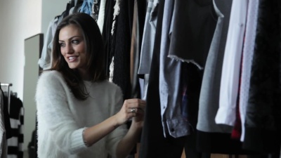 MEET_PHOEBE_TONKIN_212.jpg