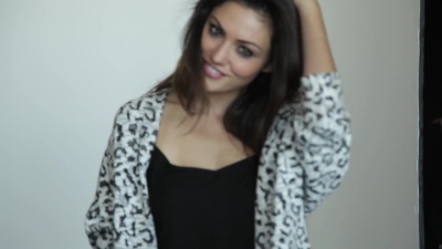 MEET_PHOEBE_TONKIN_387.jpg