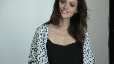 MEET_PHOEBE_TONKIN_396.jpg