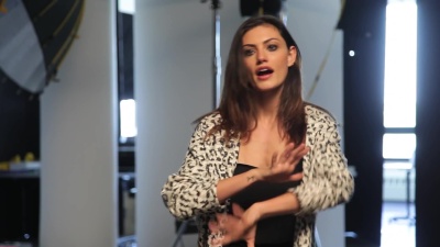 MEET_PHOEBE_TONKIN_403.jpg