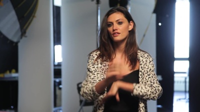 MEET_PHOEBE_TONKIN_407.jpg