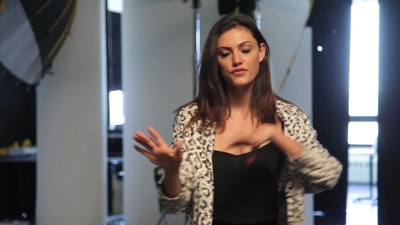 MEET_PHOEBE_TONKIN_412.jpg