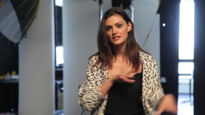 MEET_PHOEBE_TONKIN_422.jpg