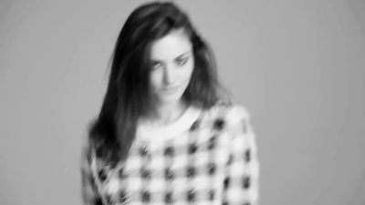 MEET_PHOEBE_TONKIN_454.jpg