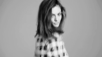 MEET_PHOEBE_TONKIN_469.jpg