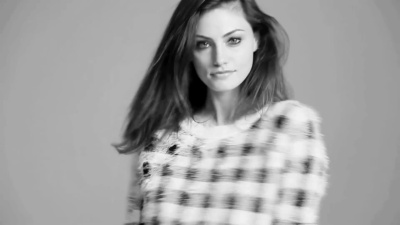 MEET_PHOEBE_TONKIN_479.jpg