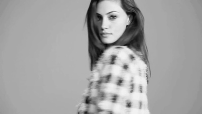 MEET_PHOEBE_TONKIN_485.jpg