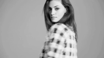 MEET_PHOEBE_TONKIN_486.jpg