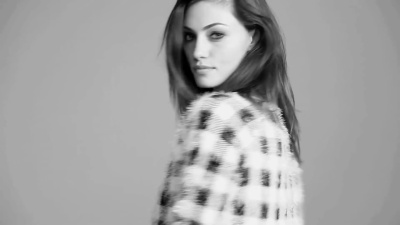 MEET_PHOEBE_TONKIN_487.jpg