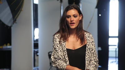 MEET_PHOEBE_TONKIN_518.jpg