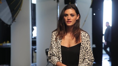 MEET_PHOEBE_TONKIN_539.jpg