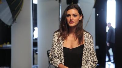 MEET_PHOEBE_TONKIN_542.jpg