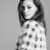 MEET_PHOEBE_TONKIN_486.jpg