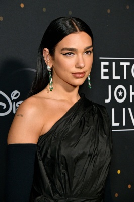 dualipa_0014.jpg