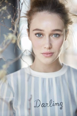 alycia_0003.jpg