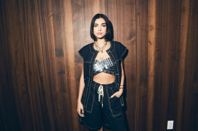 dualipa_0002.jpg