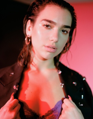 dualipa_0003.jpg