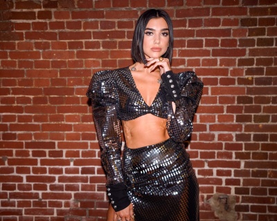 dualipa_0001.jpg