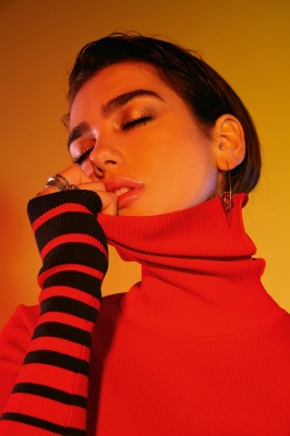 dualipa_0003.jpg