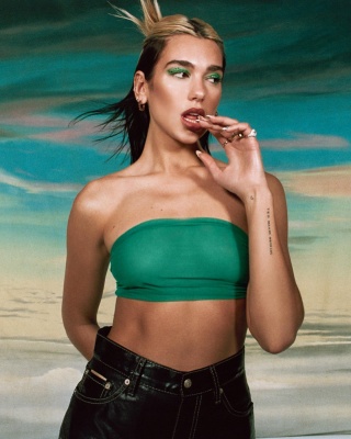 dualipa_0002.jpg