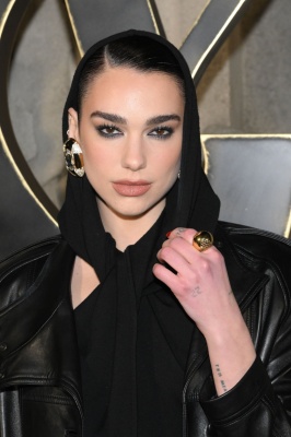 dualipa_0004.jpg