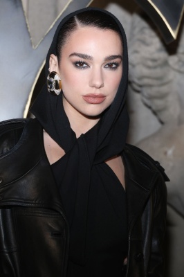 dualipa_0011.jpg